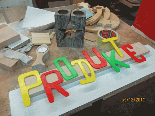 Buchstaben aus Holz